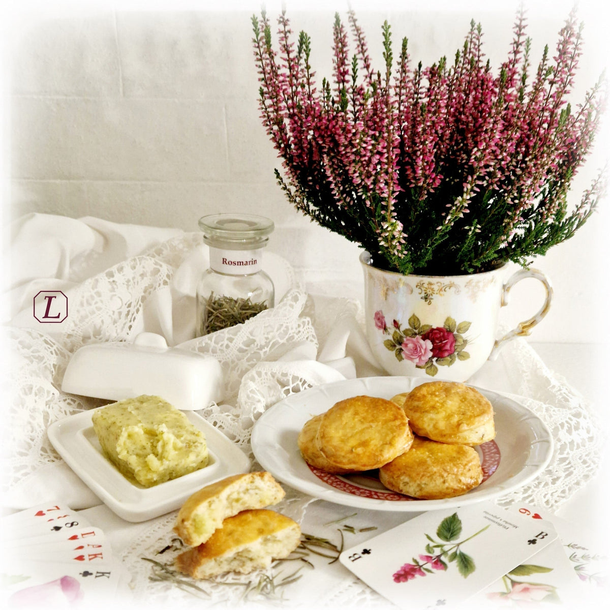 ROSMARIN  ~  Rosmarin-Scones - Kontor-der-Lydia