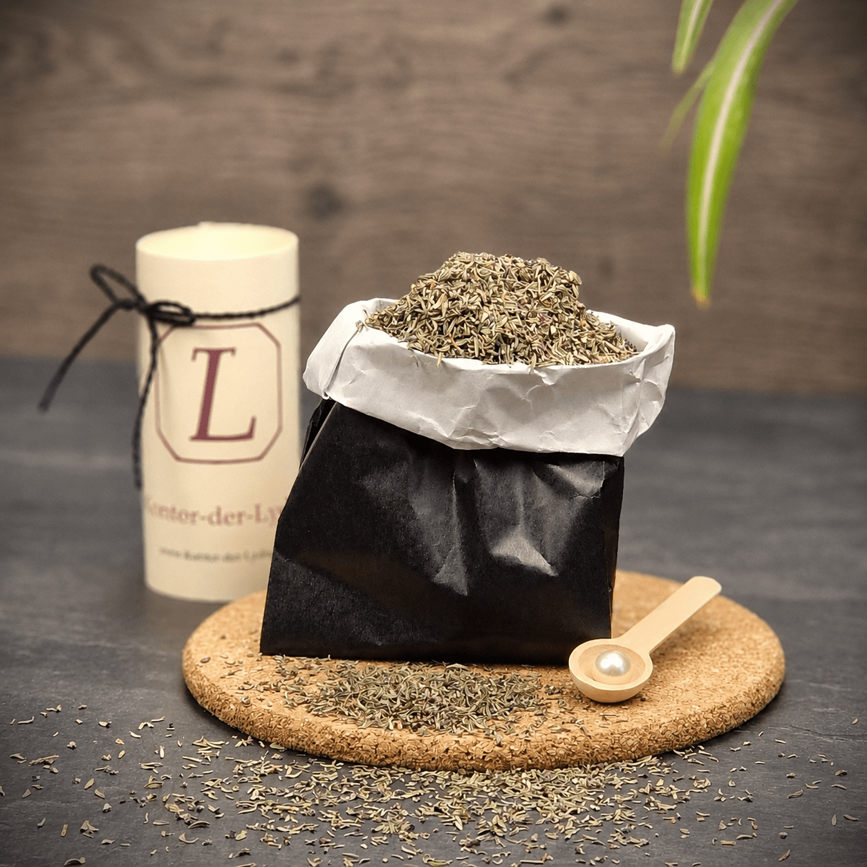 Thymian aus der Provence mit Kräuter-Löffel - Kontor-der-Lydia